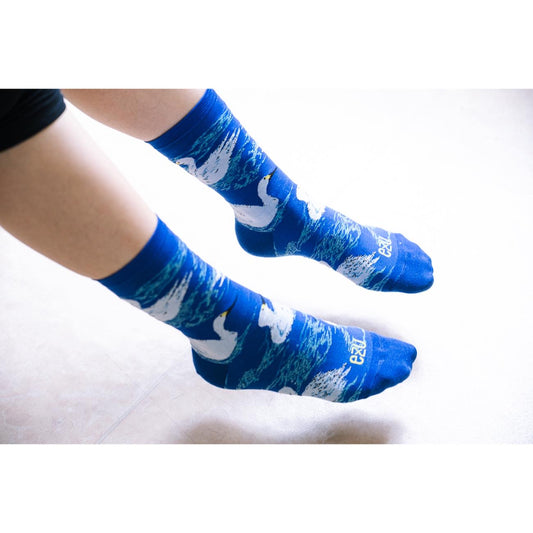 白鳥のジャガードソックス　［ezu（旧：リップル洋品店）］